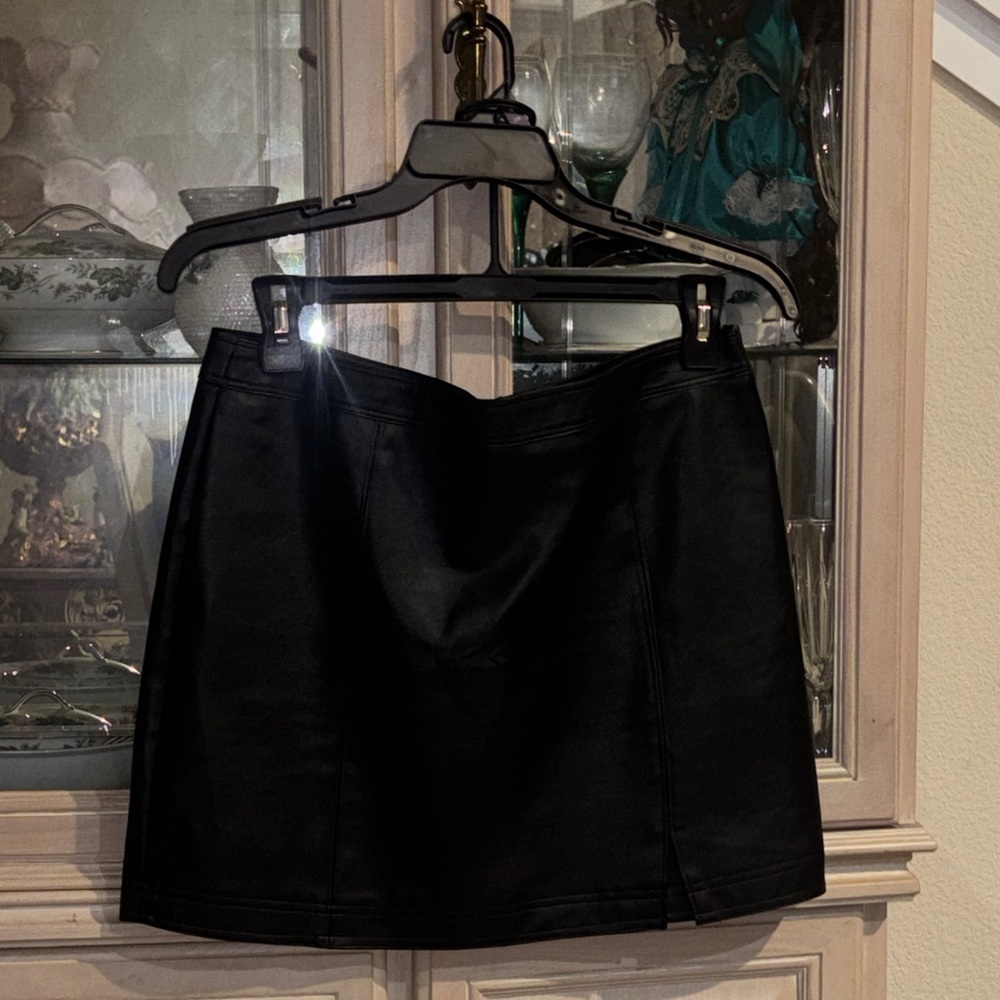 Black mini skirt